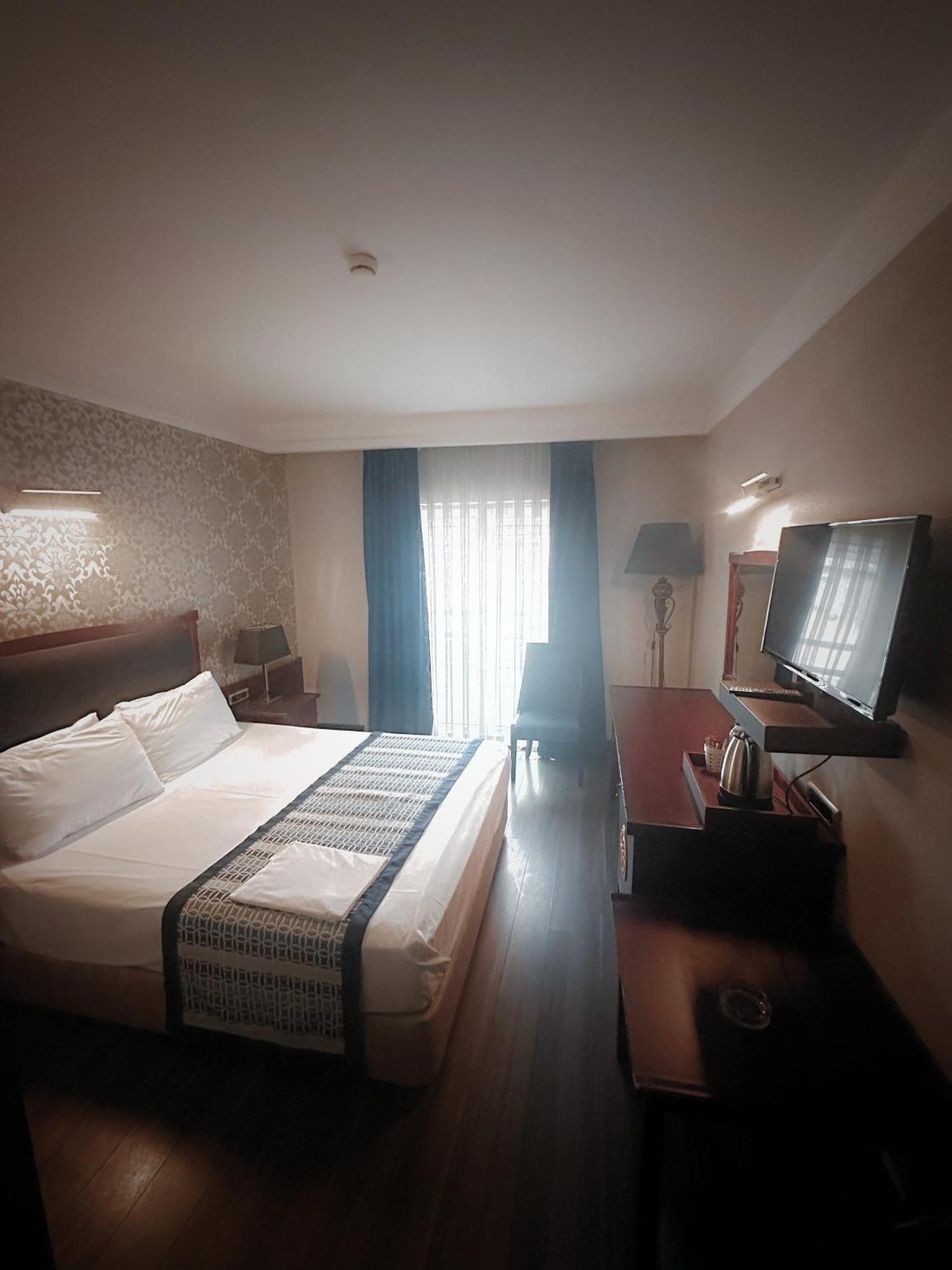 Boutique Princess Hotel Istanbul Bagian luar foto